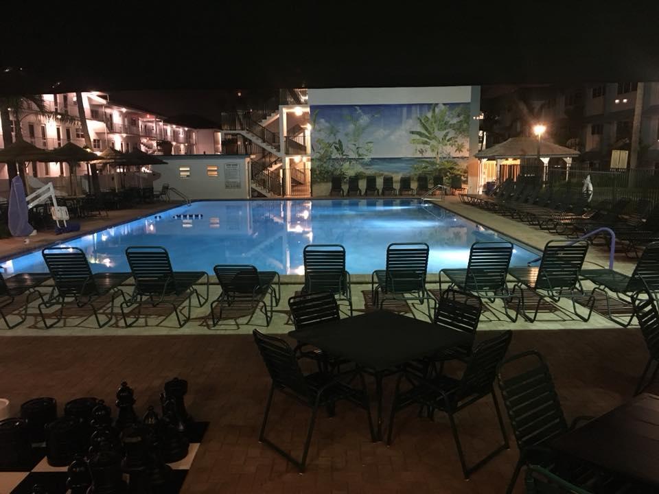 Surf Rider Resort ポンパノビーチ エクステリア 写真